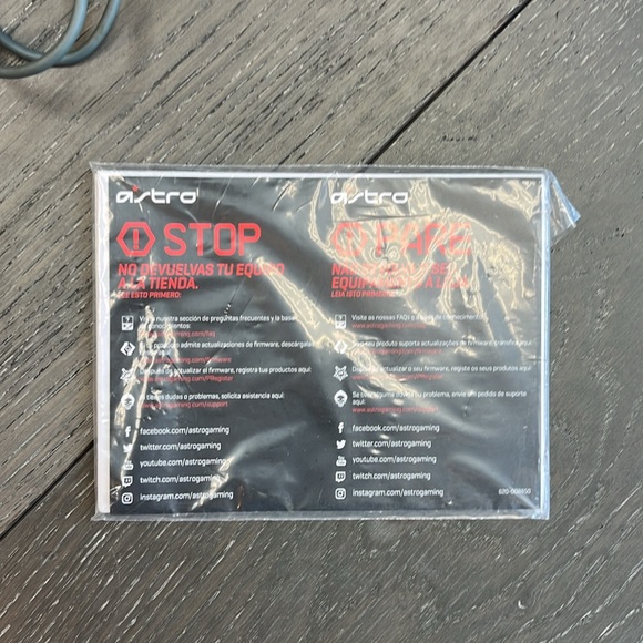 ASTRO GAMING HEADSET - Picture 2 of 4